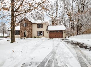 7631 Wild Oats Trl, Cherry Valley, IL 61016