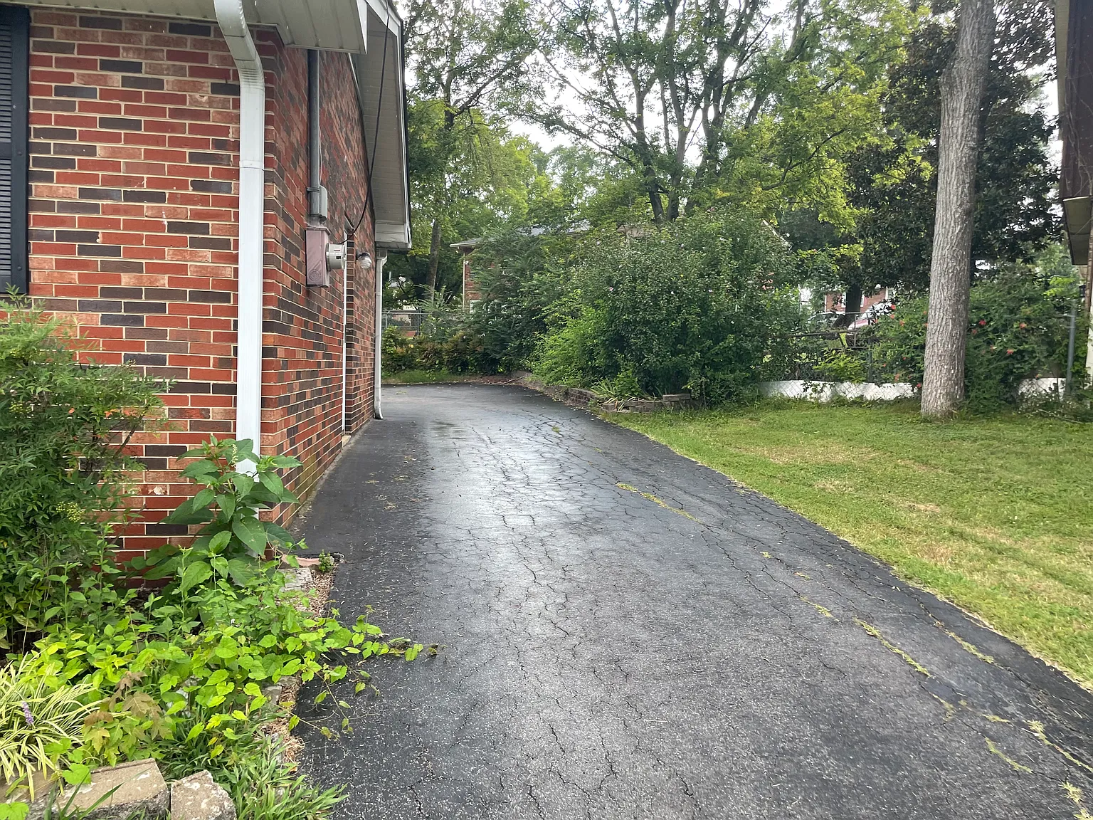 3 bed, 1585 sqft, $2,200 — Photo 4