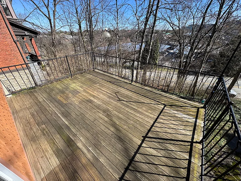 Patio (overlooking Cincinnati Zoo parking lot)
