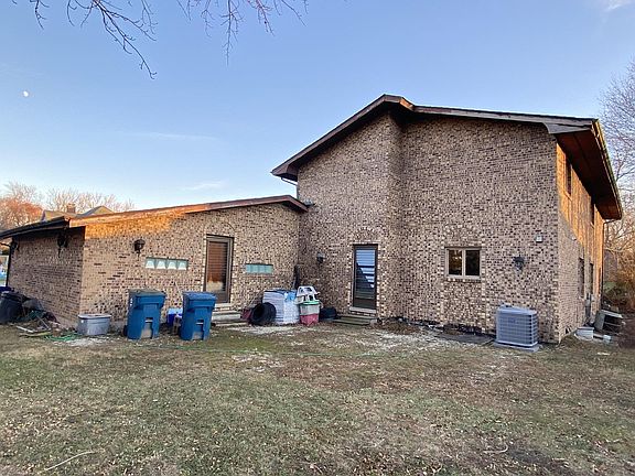 2nd image of 12412 Melvina Ave