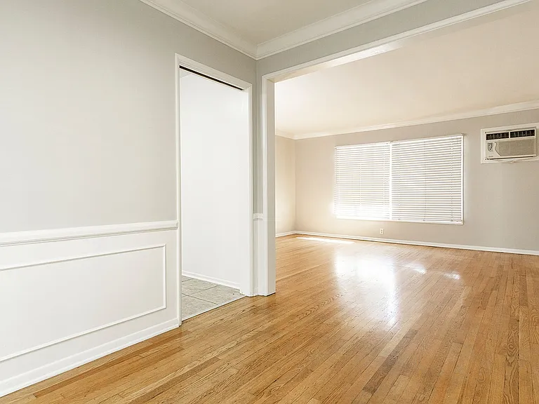 1420 Barrington Way — Photo 9