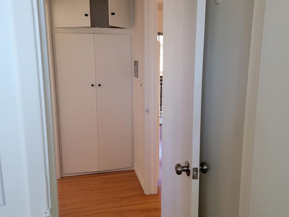 1st image of 749 S Chapel Ave