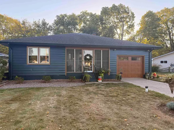 10678 N Brown St, Syracuse, IN 46567