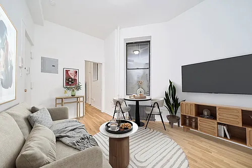 109 Ludlow St #2 Photo 1
