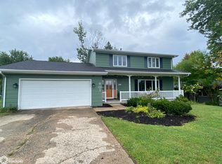 903 S Park St, Fairfield, IA