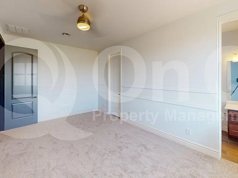 10651 E Pivitol Ave — Photo 12