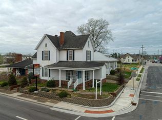 307 Newton St, Jasper, IN 47546