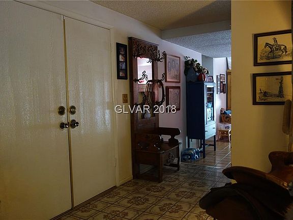 4th image of 788 Marita Dr