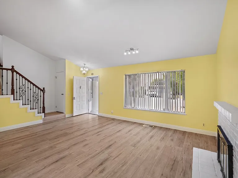 36711 Nichols Ave — Photo 4