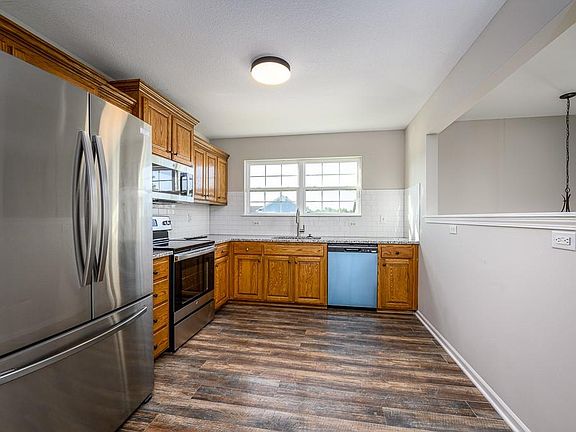 5th image of 12136 Pebble Beach Dr