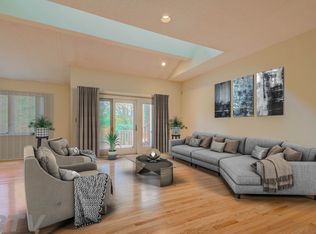 214 Sayre Dr, Princeton, NJ 08540