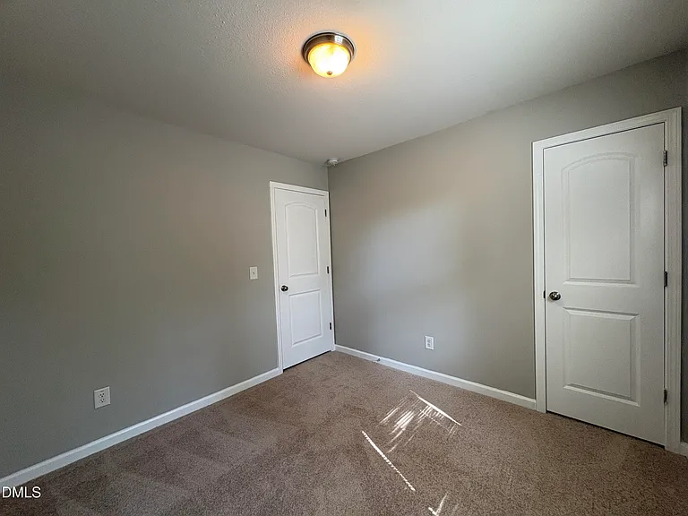 1444 Tamarino Dr — Photo 17