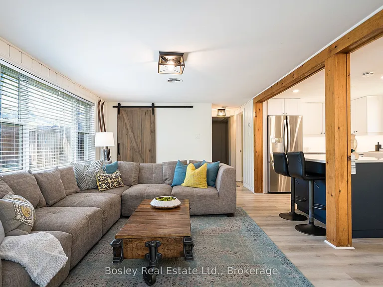 102 Helen St — Photo 11