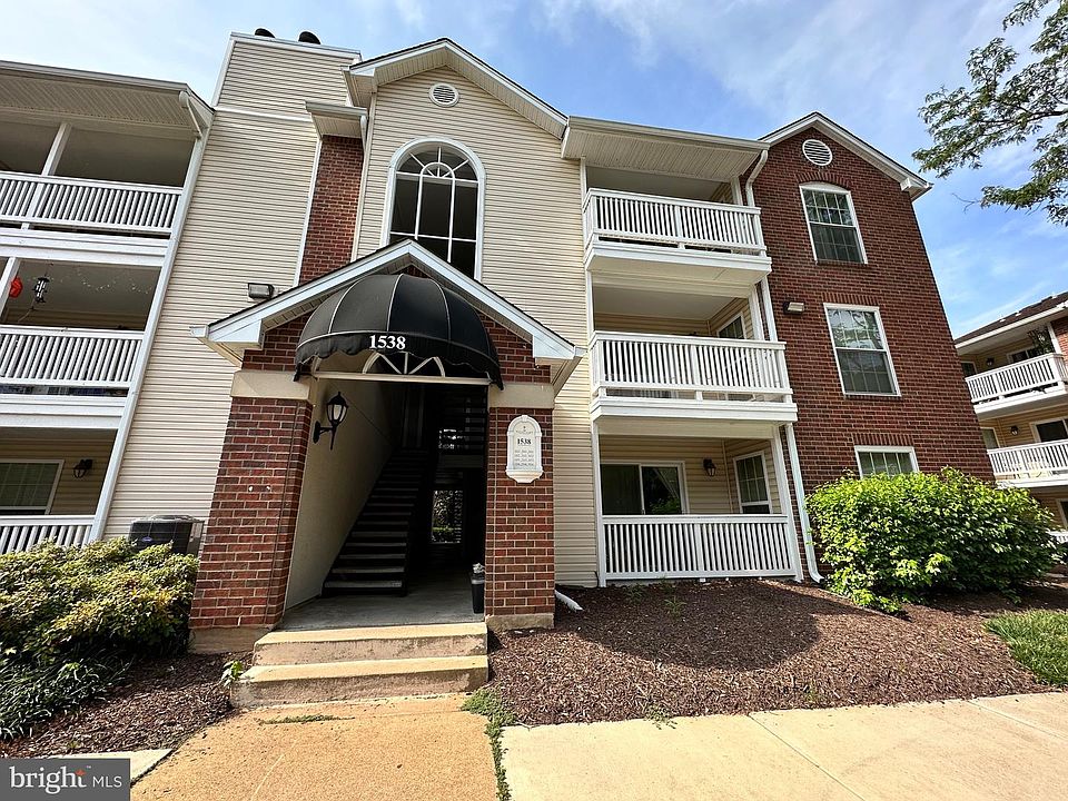 1st image of 1538 Lincoln Way APT 102A