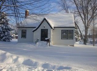 528 River St SW, Chatfield, MN 55923