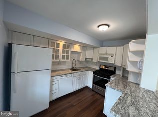 382 Homeland Southway Unit 2B, Baltimore, MD 21212