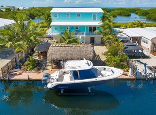 121 Grassy Rd, Key Largo, FL 33037