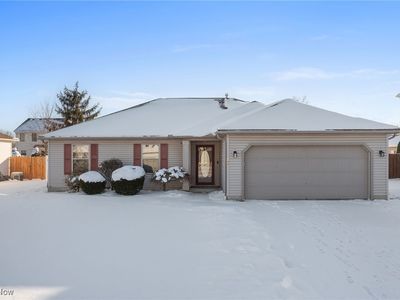 348 Pemberton Dr, Elyria, OH, 44035