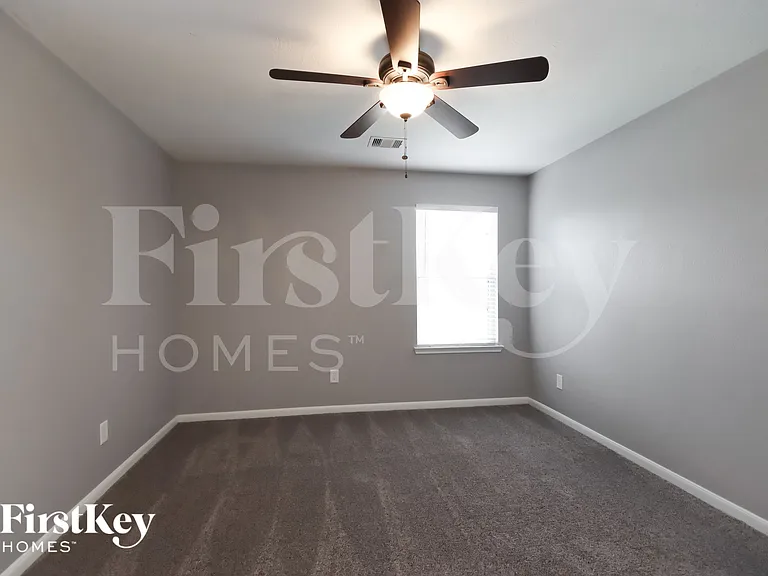 2023 Elkington Cir — Photo 12