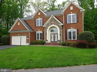 12648 Buckleys Gate Dr, Fairfax, VA 22030