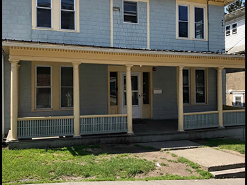 109 Catherine Street - 14 Bedroom House