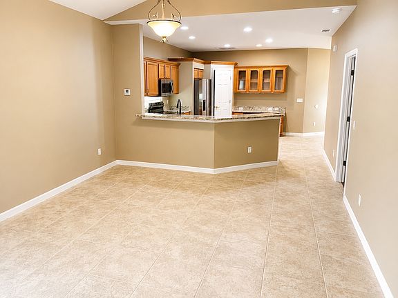 5th image of 8007 Saint Andrews Way