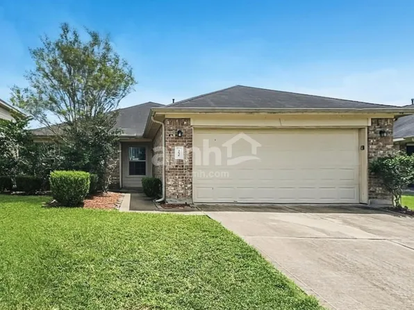 22 Mira Loma Dr, Manvel, TX 77578