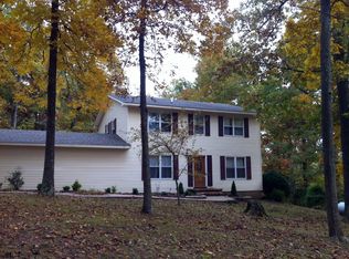 312 Adair Ln, Calvert City, KY 42029