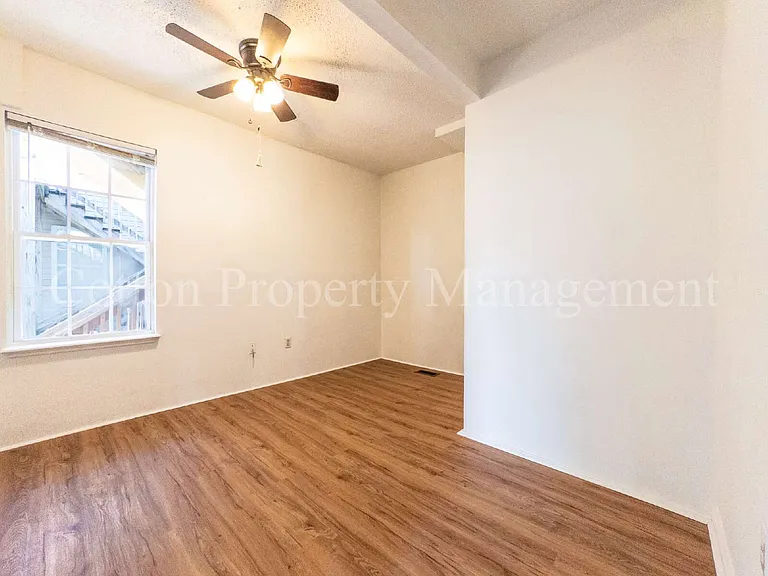 923 N 5th Ave #A — Photo 23