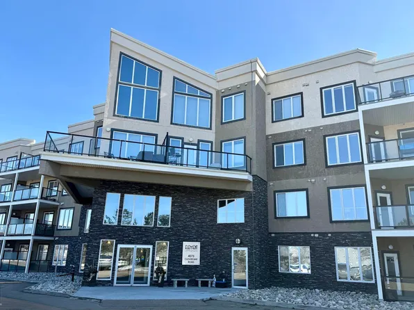4075 Clover Bar Rd #112, Strathcona County, AB T8H 0R6