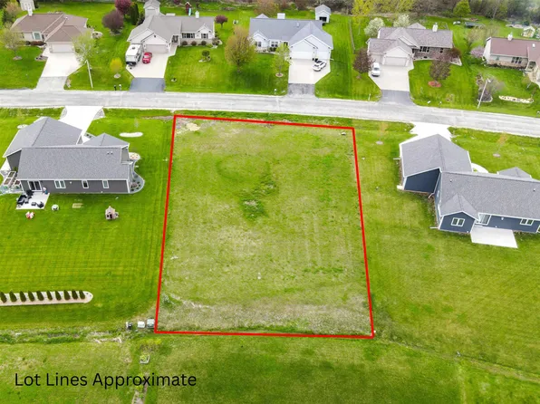 Westhaven Dr #71, Fond Du Lac, WI 54937