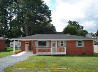203 E J St, Erwin, NC 28339