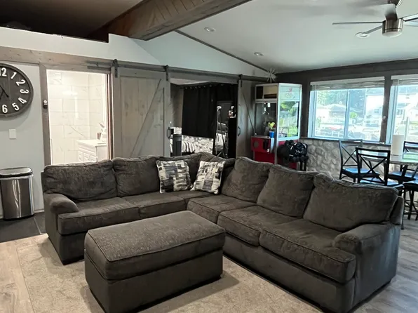 7813 Buffalo Ave Unit 4, Niagara Falls, NY 14304