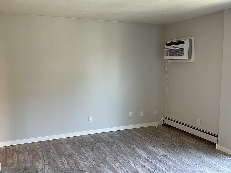 444 S Johnson St #5 — Photo 5