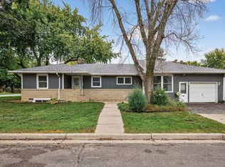 1172 Ottawa Ave, West Saint Paul, MN 55118