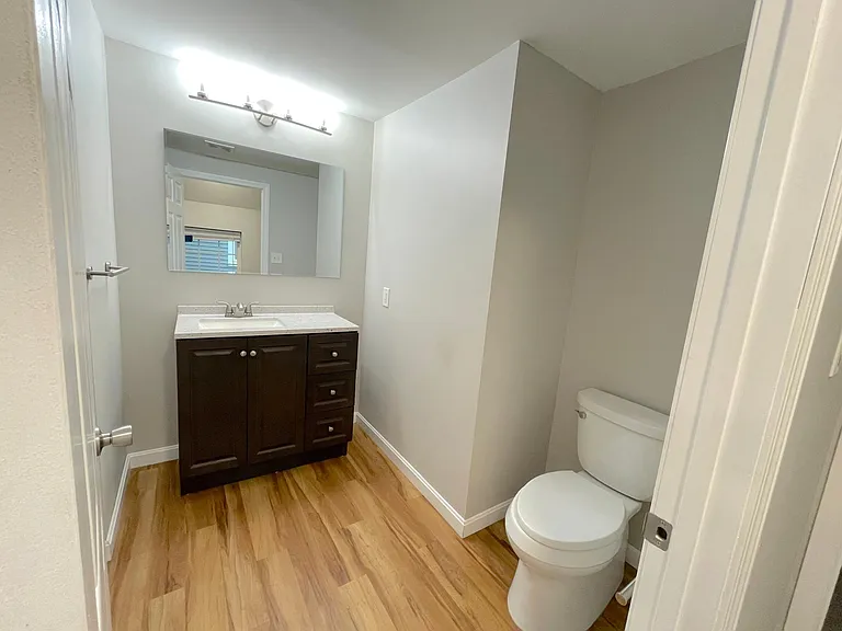 41 Grove St #41 — Photo 14