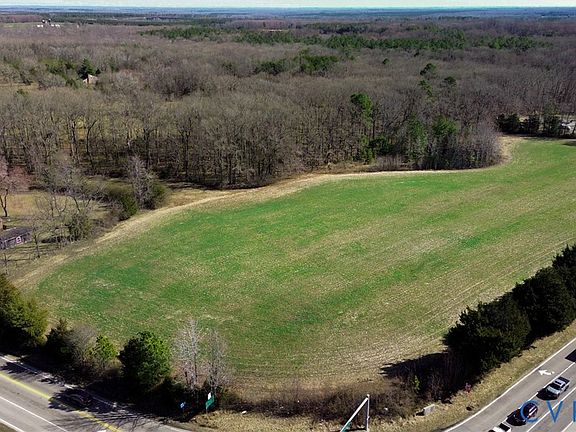 2nd image of 2500 Maidens Rd