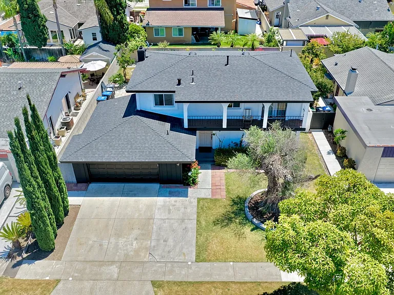 3705 Ramona Dr — Photo 3