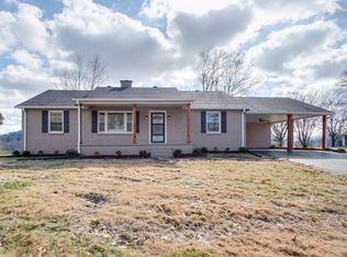 121 McCall St, Carthage, TN 37030
