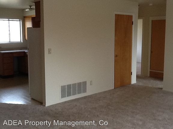2nd image of 623 Whitaker Dr