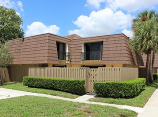 409 4th Ct, Palm Beach Gardens, FL 33410