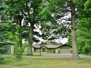 15342 Almy Rd, Howard City, MI 49329