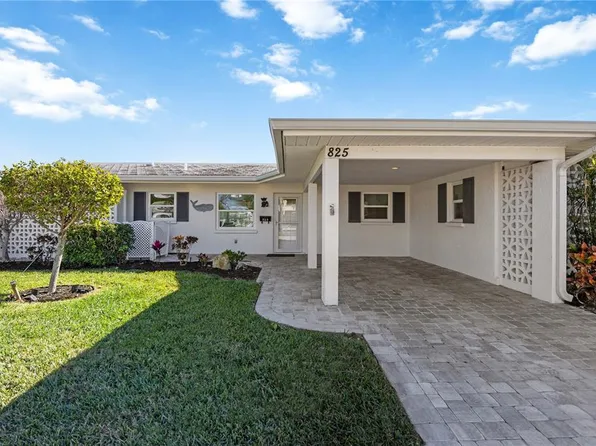 825 Whitecap Cir #4, Venice, FL 34285