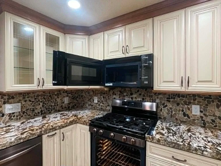 550 N Corral Hollow Rd — Photo 2