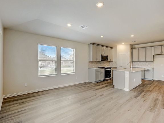 The Preston floorplan with the Elemental 2 interior package.