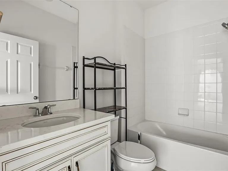 14452 Crestavista Ave — Photo 37