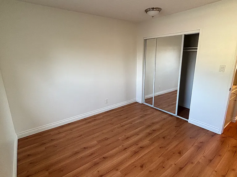 236 Wisconsin Ave #6 — Photo 11