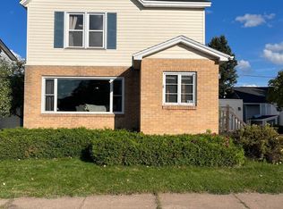 814 N Maple St, Ishpeming, MI 49849