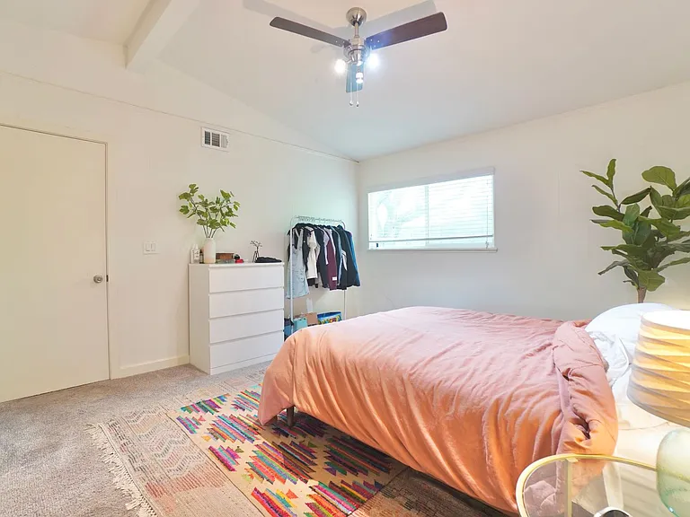 1117 Mariposa Dr #B — Photo 13
