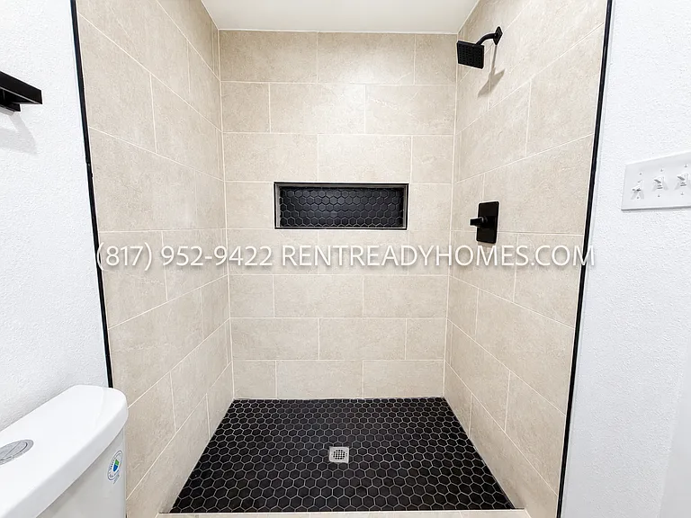 1510 W Jefferson Blvd #103 — Photo 10